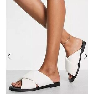 River Island WOMEN'S‎ Leather cross strap sandal in white size 8
